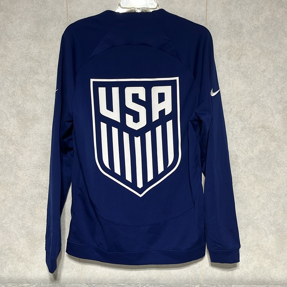 USA NIKE warm up jacket slim fit  USA logo on back USA patch on the front